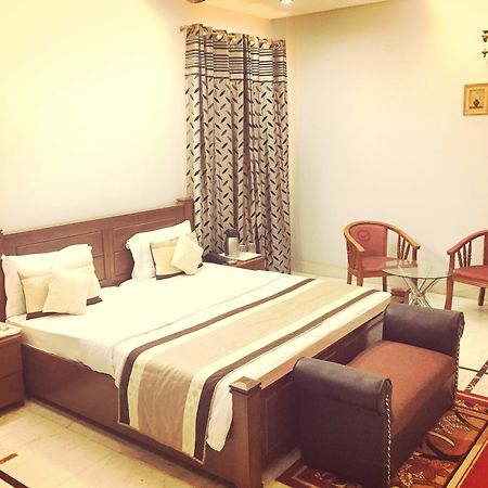 Angel Nri B&B Greater Noida Ngoại thất bức ảnh