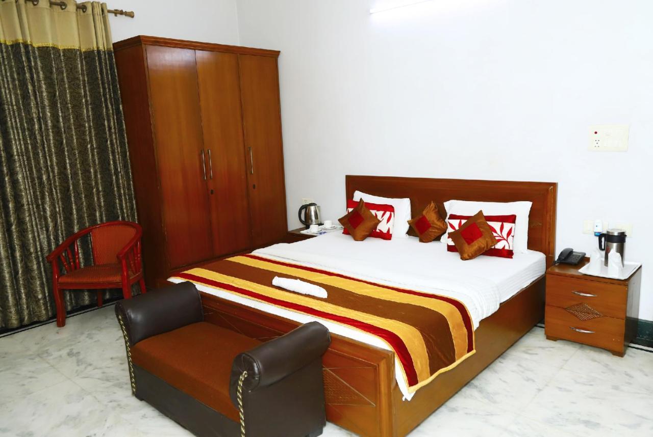 Angel Nri B&B Greater Noida Ngoại thất bức ảnh