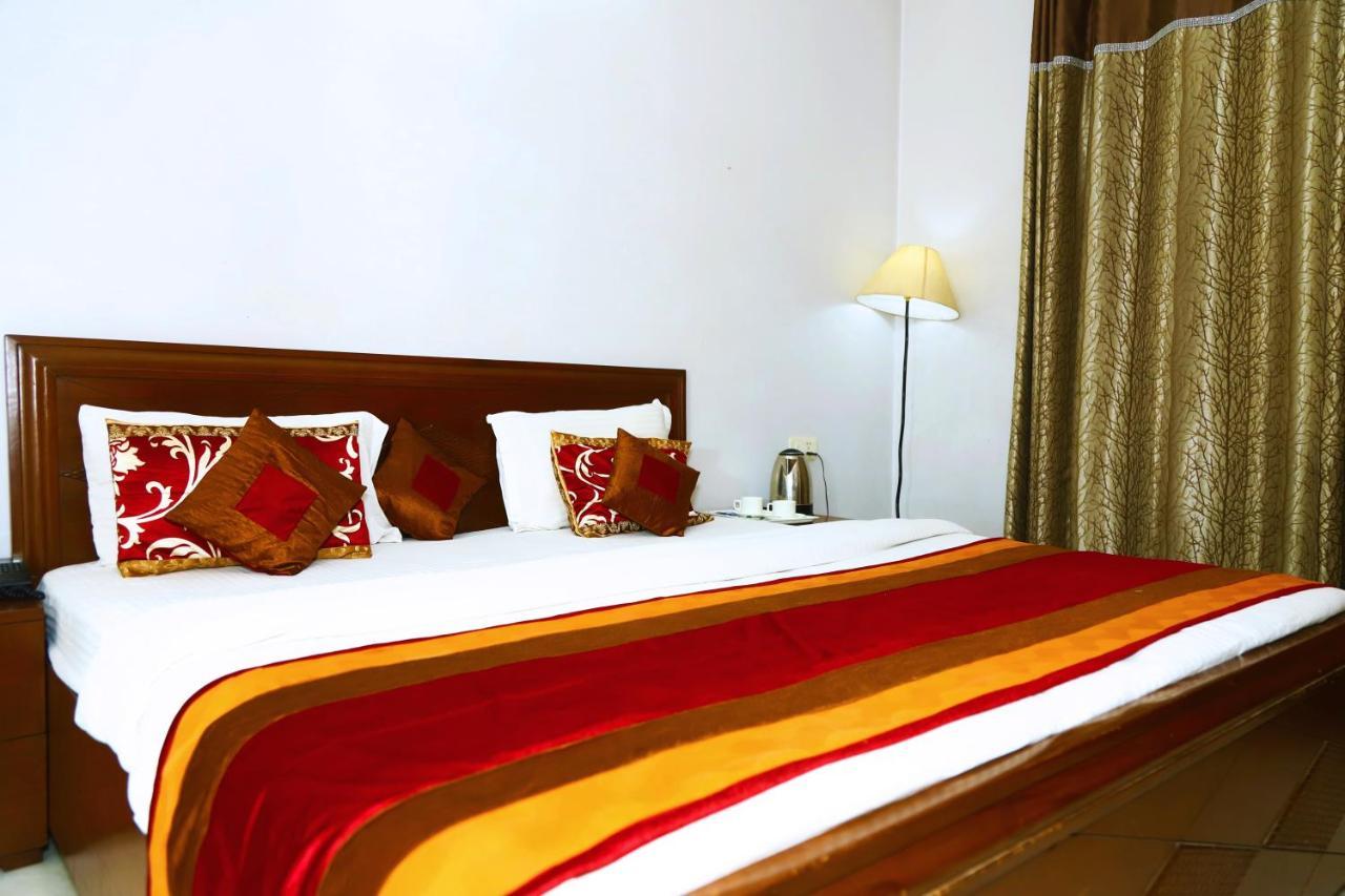 Angel Nri B&B Greater Noida Ngoại thất bức ảnh