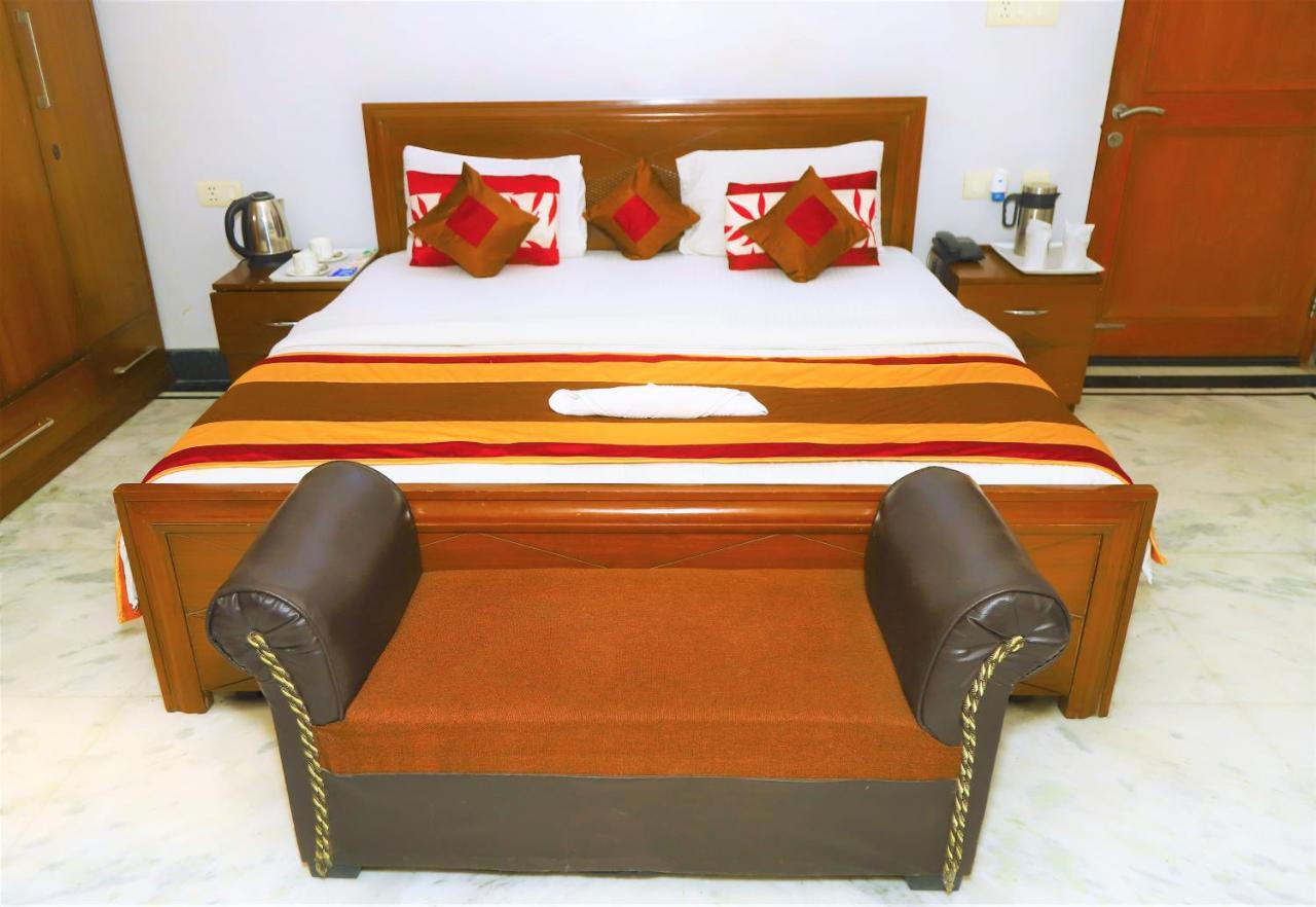 Angel Nri B&B Greater Noida Ngoại thất bức ảnh