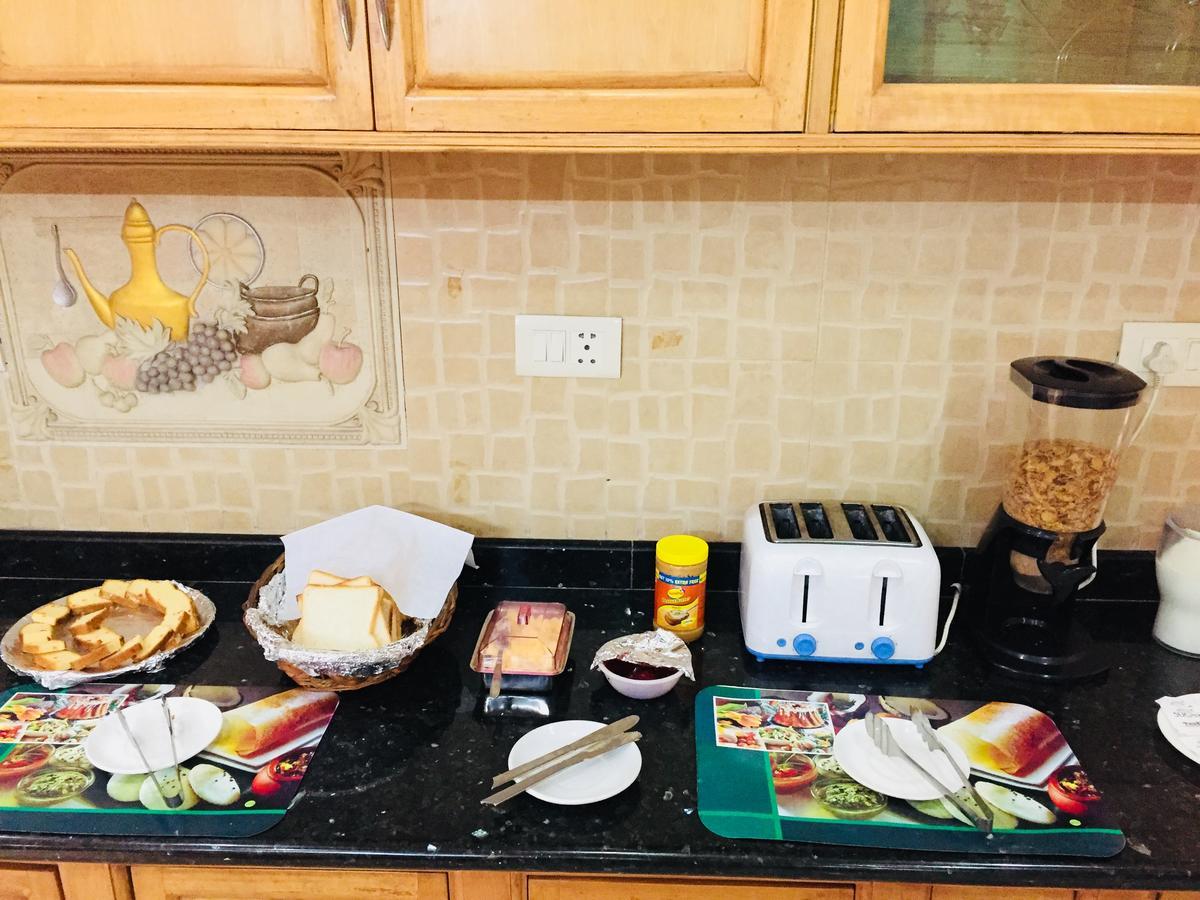 Angel Nri B&B Greater Noida Ngoại thất bức ảnh
