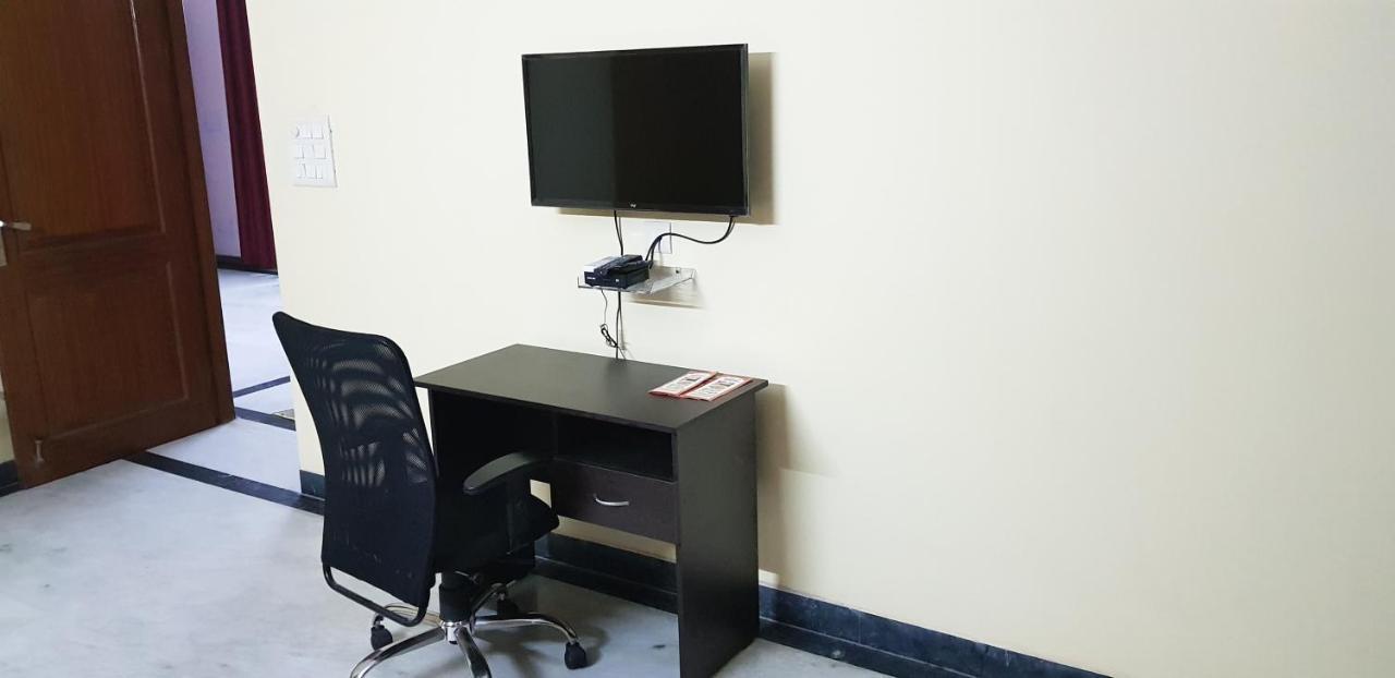 Angel Nri B&B Greater Noida Ngoại thất bức ảnh