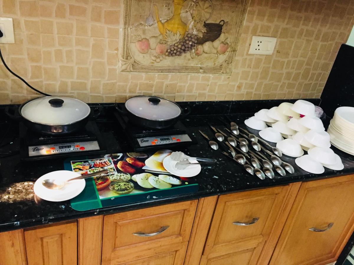 Angel Nri B&B Greater Noida Ngoại thất bức ảnh
