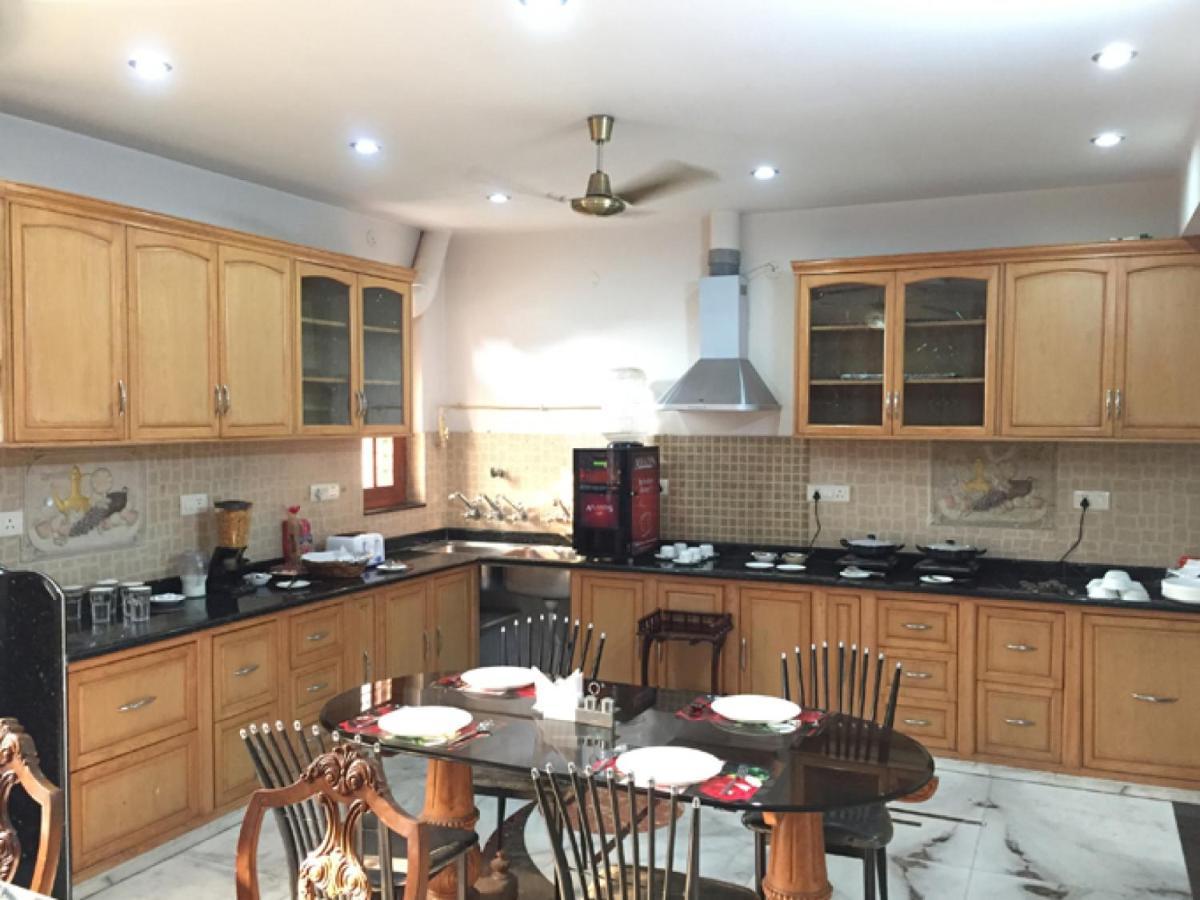 Angel Nri B&B Greater Noida Ngoại thất bức ảnh